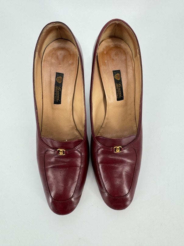 VINTAGE GUCCI Size 37.5 Burgundy Leather Pumps